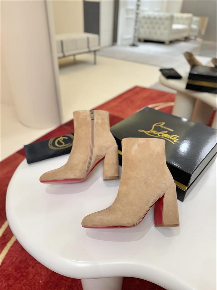 2025112818816772 380